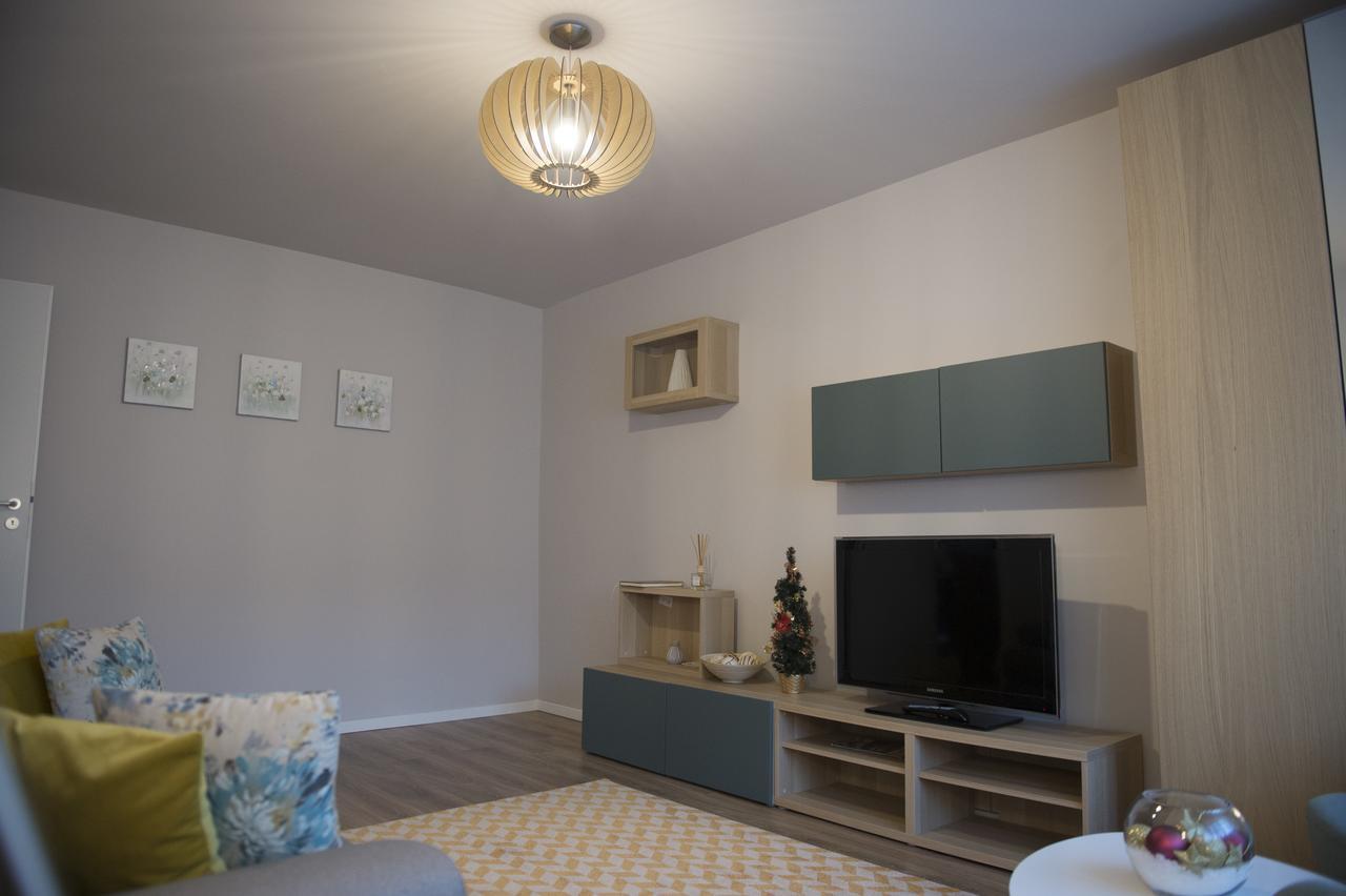 Smp Apartment 2 Timişoara Eksteriør billede